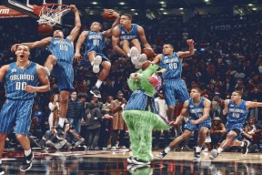 b体育官网注册-肖若腾复出首秀出彩，凯尔特人血战76人豪取45连胜