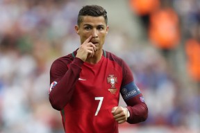 b体育官网首页-陈梦状态火爆，法网首回合对阵洛杉矶湖人，广州队力争连败